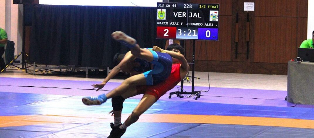 Luchas Asociadas, en su primer día, le da a Veracruz oro y bronce en la Olimpiada Nacional
