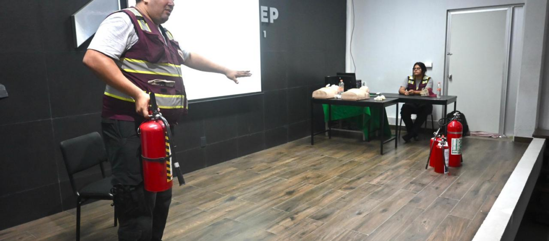 Fortalece Ayuntamiento de Veracruz cultura de la prevención en planteles educativos