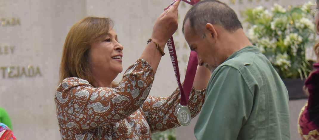 Entrega Congreso a Roberto Mora Gallardo la Medalla al Mérito Ambiental 2026