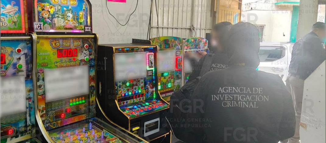 En cateo, FGR asegura máquinas tragamonedas y cámaras de videovigilancia en Veracruz