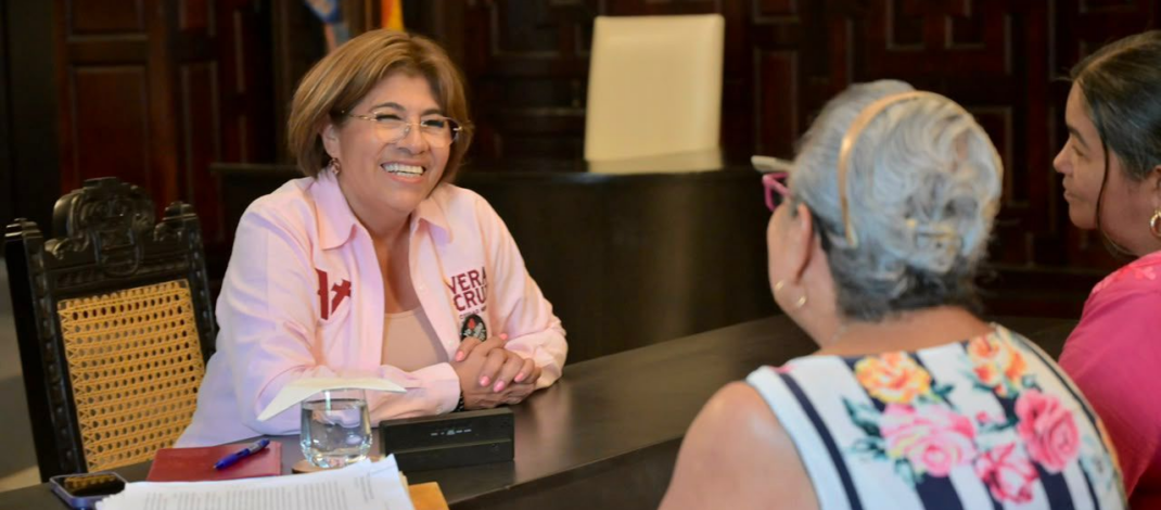 Reconoce ciudadanía limpieza de canales impulsada por Rosa María; permanecieron en abandono por años