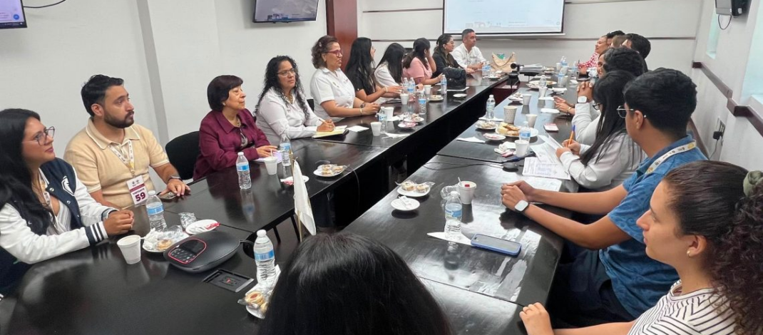 Participa Secretaría de Salud en actualización permanente de calidad en atención