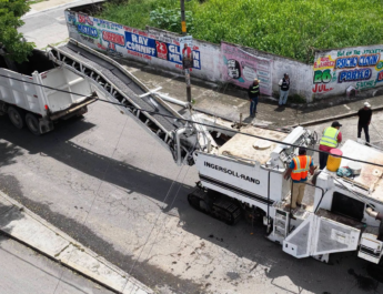 Inicia Rosa María rehabilitación asfáltica de la avenida Río Medio