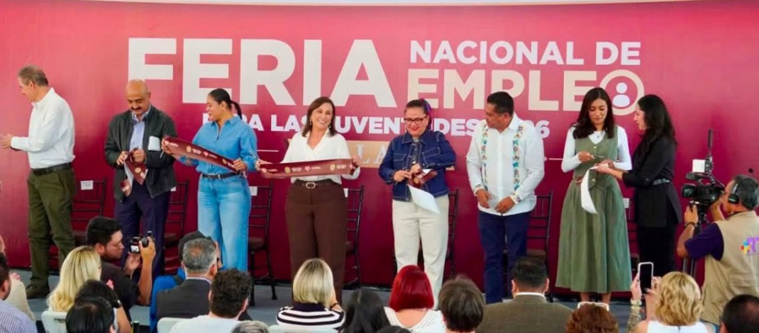 Veracruz cree en sus jóvenes y construye el futuro con ellos: Rocío Nahle