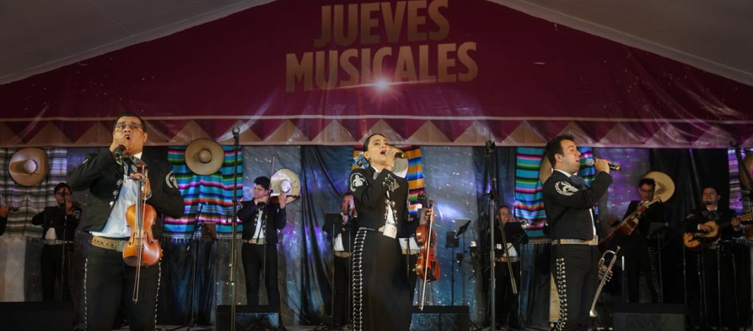 Plaza Lerdo se llenó de música mexicana con Gala con Mariachi