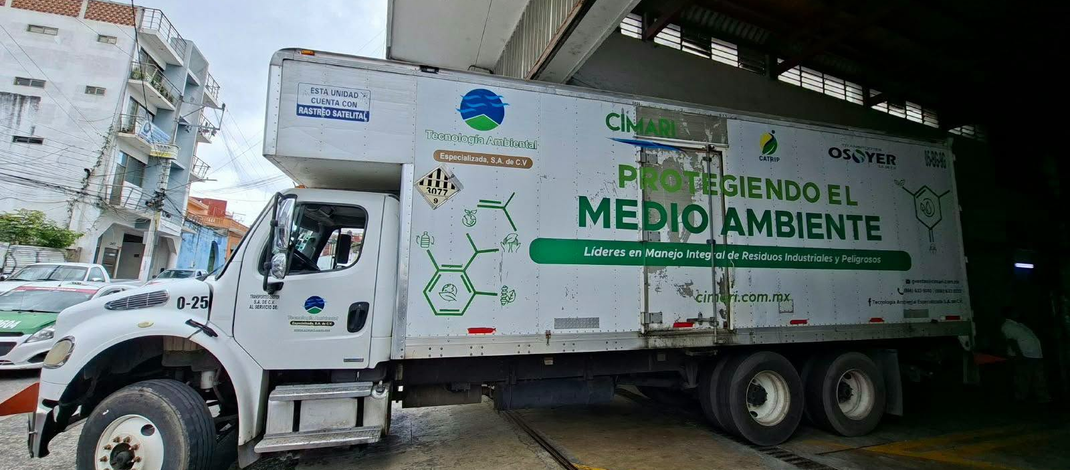 OPLE Veracruz traslada líquido indeleble de elecciones pasadas para su desactivación