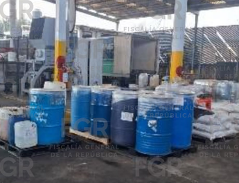 Incinera FGR más de 77 toneladas y más de 61 mil litros de sustancias químicas, además de dos millones de pastillas que contenían fentanil